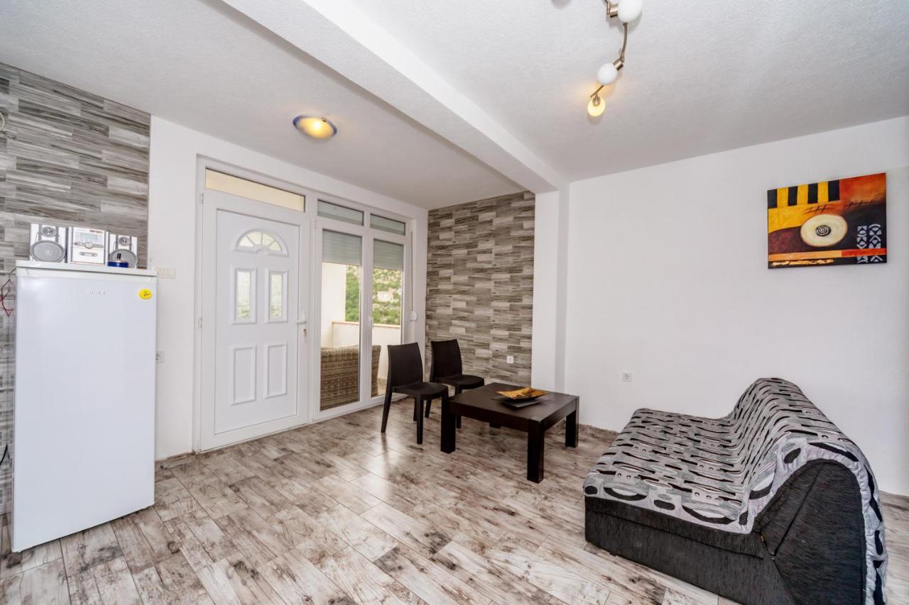 Apartmani Lira Sutomore Exteriér fotografie